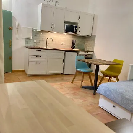 公寓 Cocon Nimois Plein Coeur-rue Fresque Arenes A 50 M *